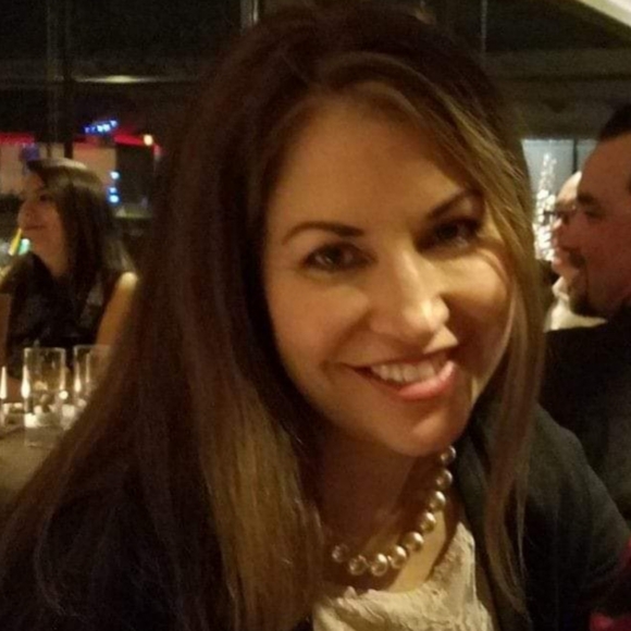 Meet your Posher, Erika - Picture 1 of 1